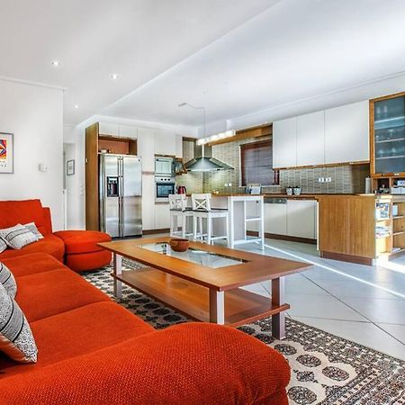 Spacious Apartment In Glyfada Close To The Sea Athen Exterior foto