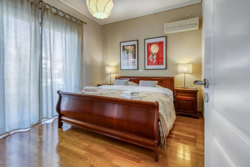 Spacious Apartment In Glyfada Close To The Sea Athen Exterior foto