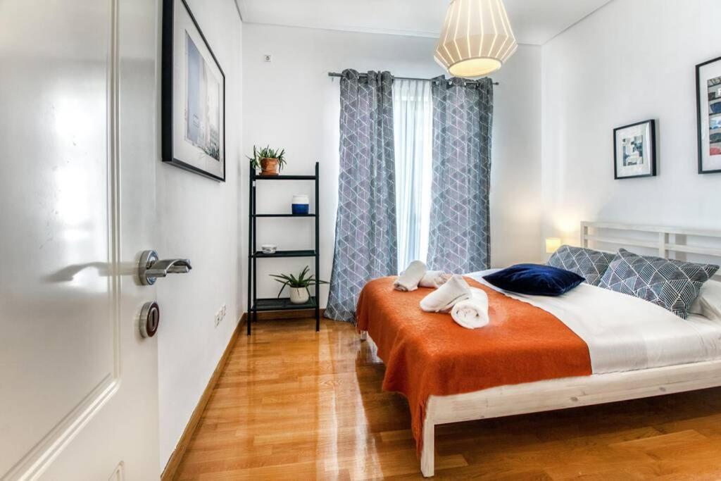 Spacious Apartment In Glyfada Close To The Sea Athen Exterior foto