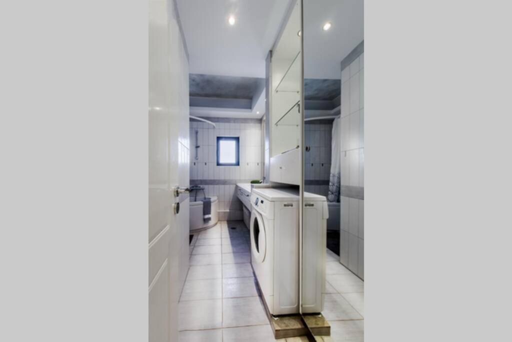 Spacious Apartment In Glyfada Close To The Sea Athen Exterior foto